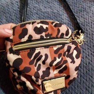 Small Betsey Johnson leopard side bag